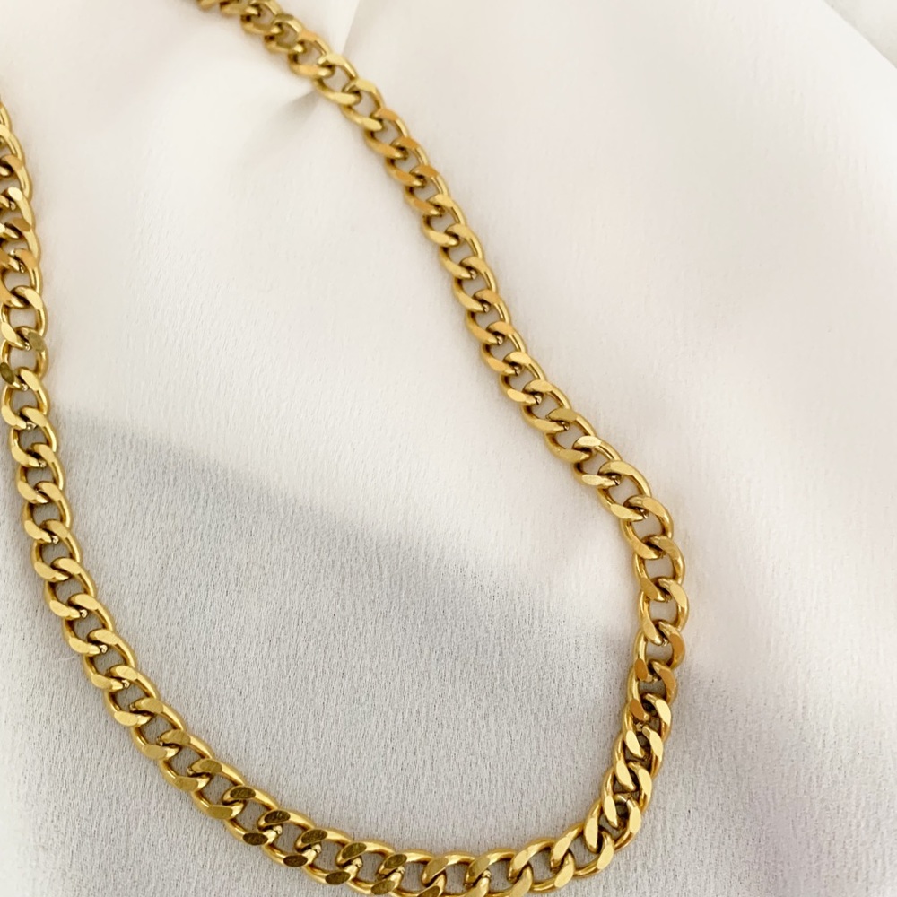 18k gold 5mm Cuban link necklace - Picture 8 of 9